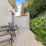 Val Apartament